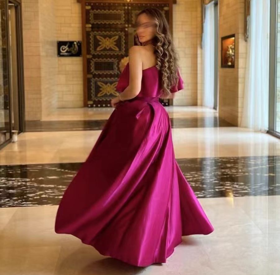 Santorini Formal Occasion Dres - Women Formal Wear Dubai recension och pris