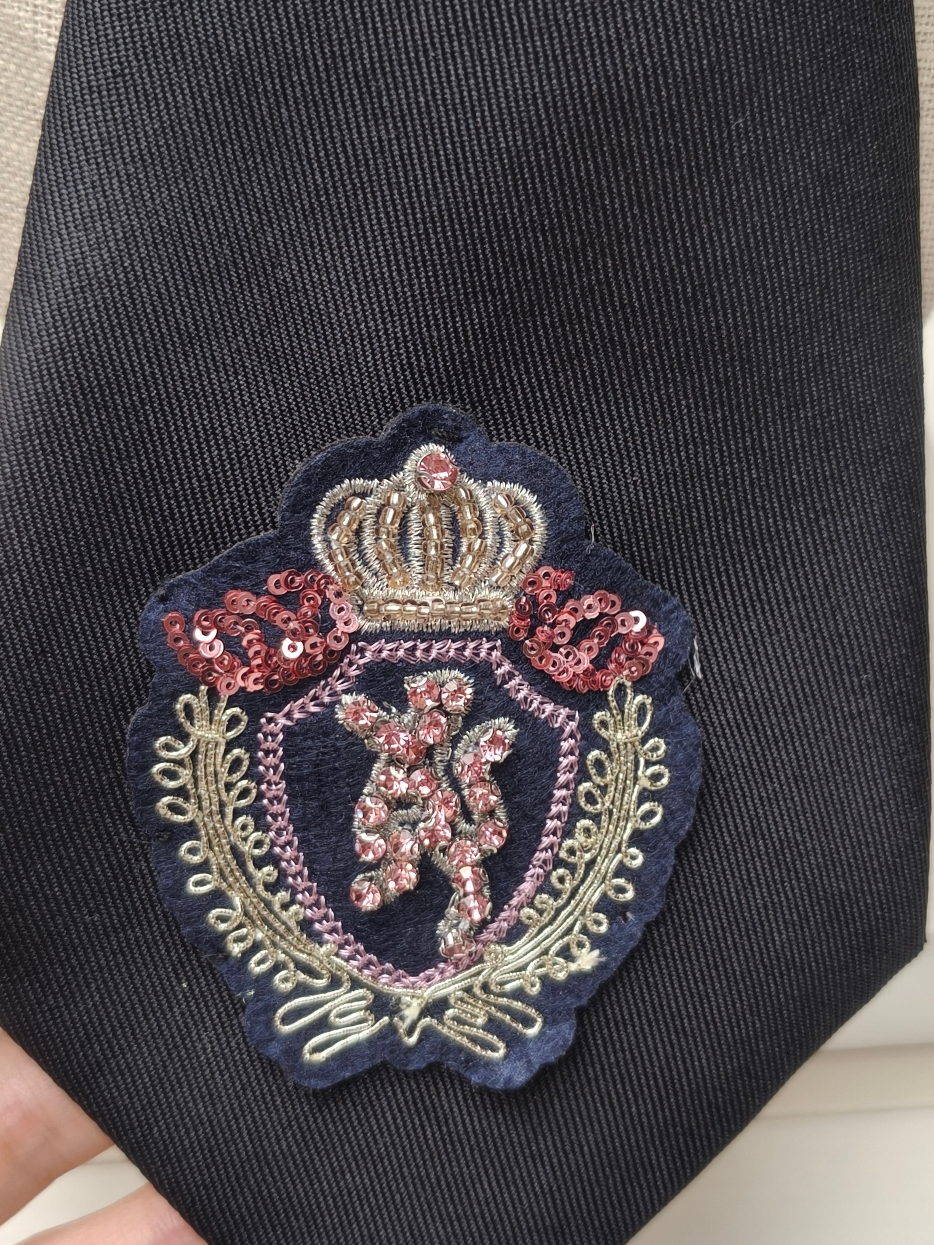 High-End Crown Badge Black Tie - High End Women'S Formal Wear recension och pris
