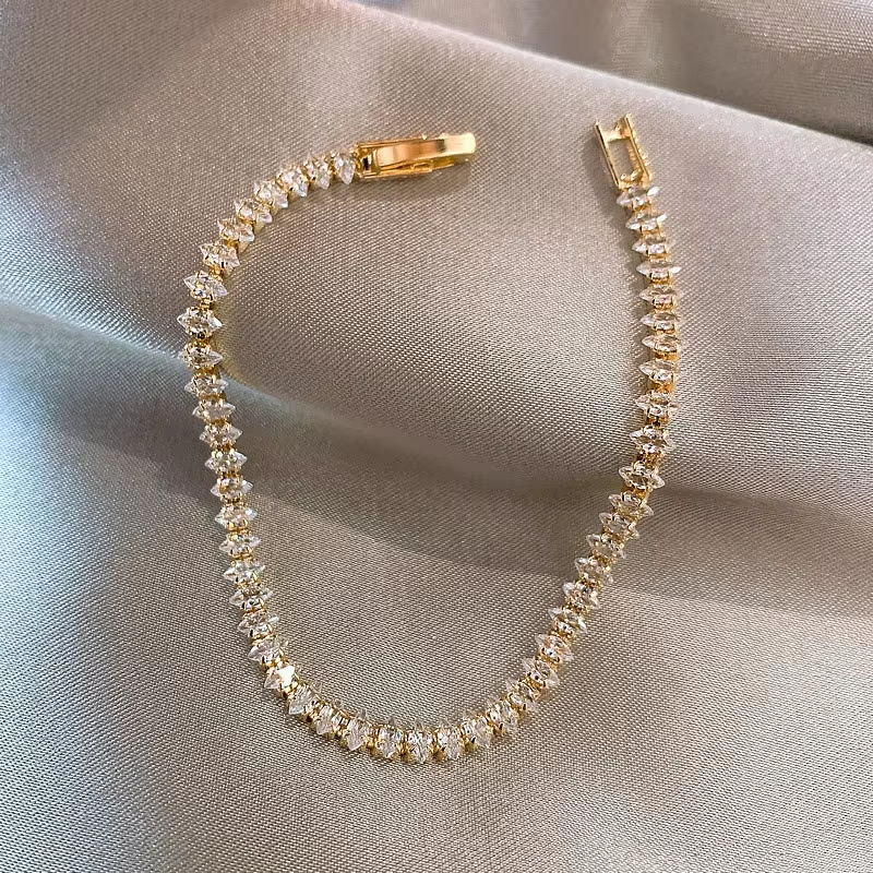 Dainty Gold CZ Bracelet – Wome - Formal Wear Jewelry For Women recension och pris