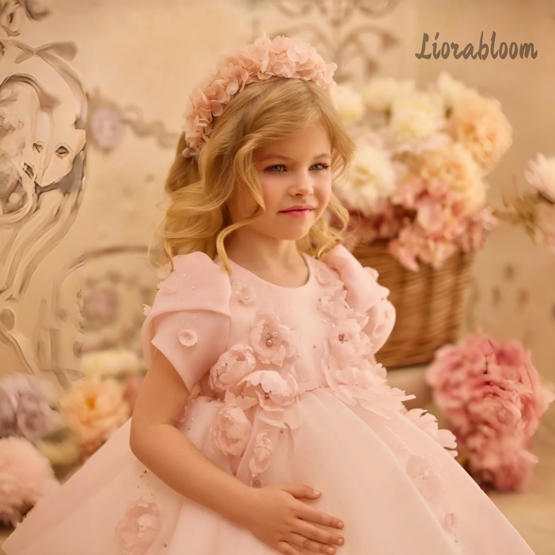 Customized Girls' Formal Wear  - Woman Formal Wear recension och pris